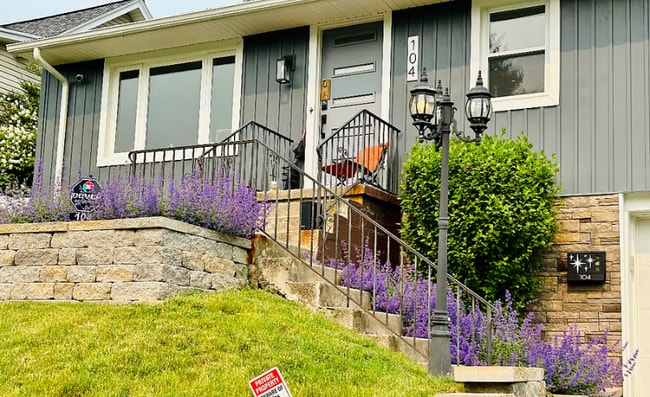 Building Photo - 104 Wabash Ave