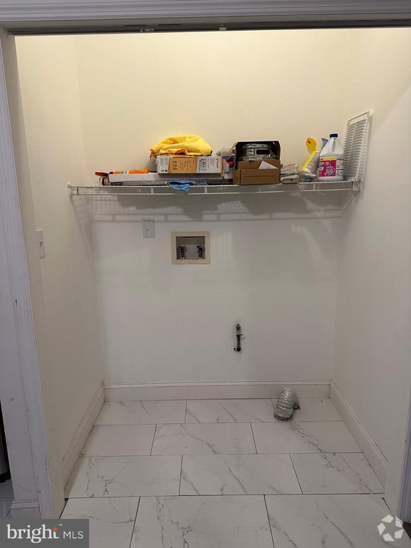 Ewing and Carroll Basement Apartments for Rent Trenton, NJ 2