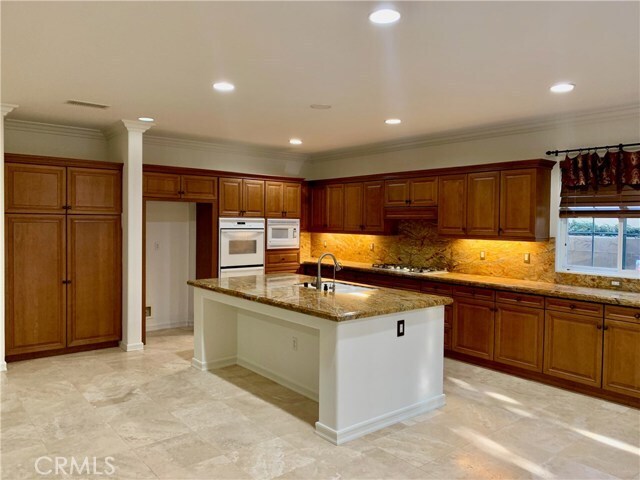 Building Photo - 44 Whitford