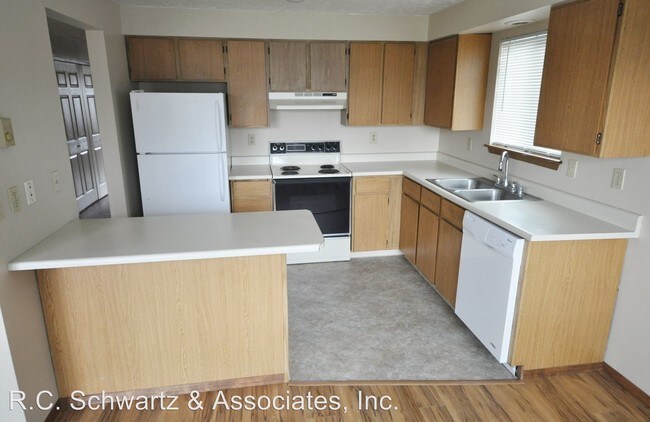 Foto del edificio - 4719 N Sullivan Rd