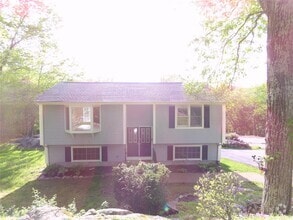 Building Photo - 235 Tammany Hall Rd
