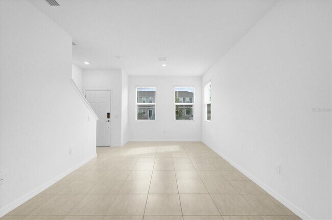 Foto del edificio - 3371 Composition St