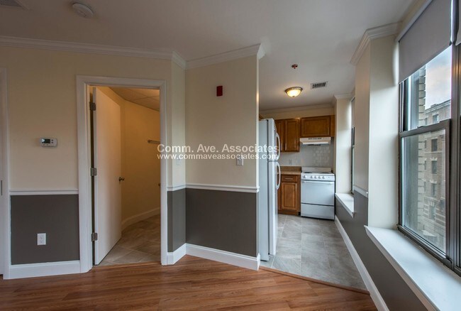 Building Photo - 1088 Boylston St