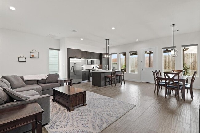 Building Photo - 5415 Robusto Pl