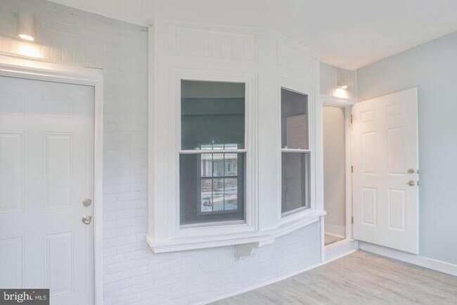 Foto del edificio - 6515 Torresdale Ave