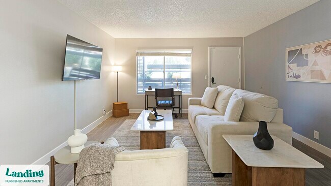 Foto del edificio - 2301 S Valley View Blvd