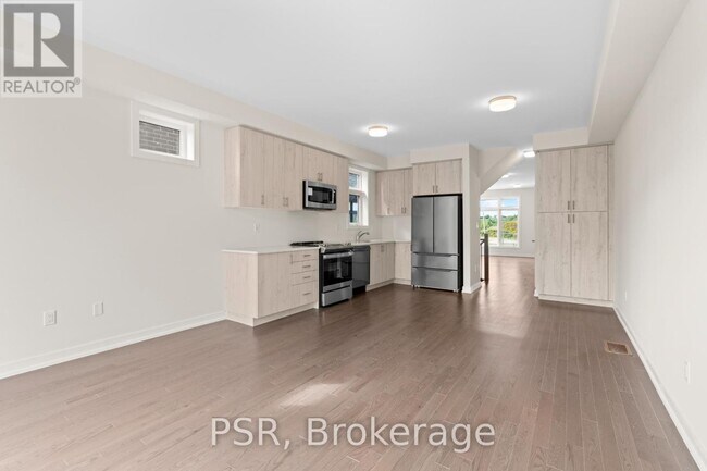 Building Photo - 2600 Castlegate Crossing