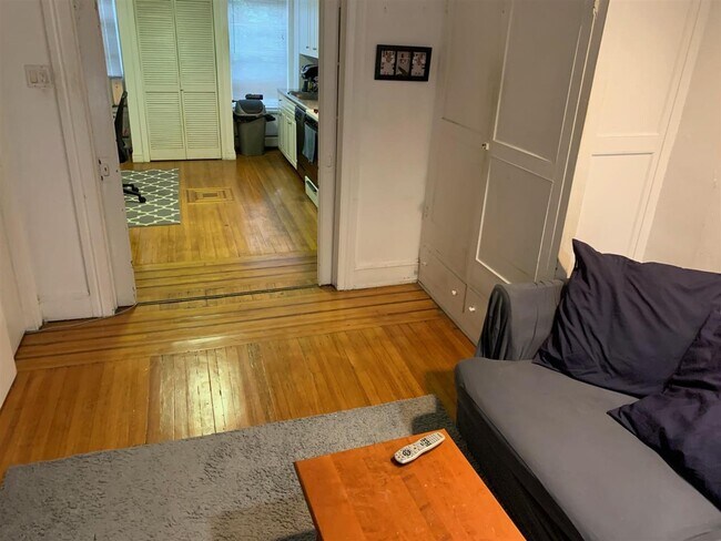 Foto del edificio - 339 Bloomfield St