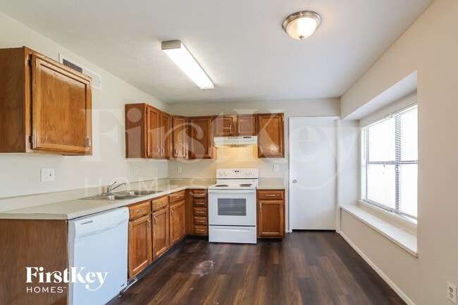 Foto del edificio - 22730 Millgate Dr