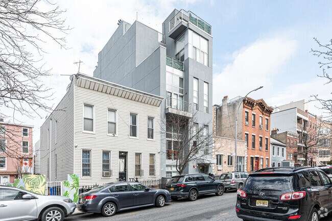 Building Photo - 231 16th St