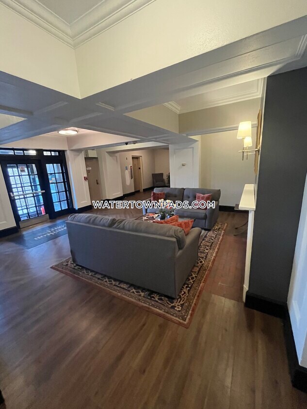 550 Belmont St Unit 6, Watertown, MA 02472 Apartment for Rent in