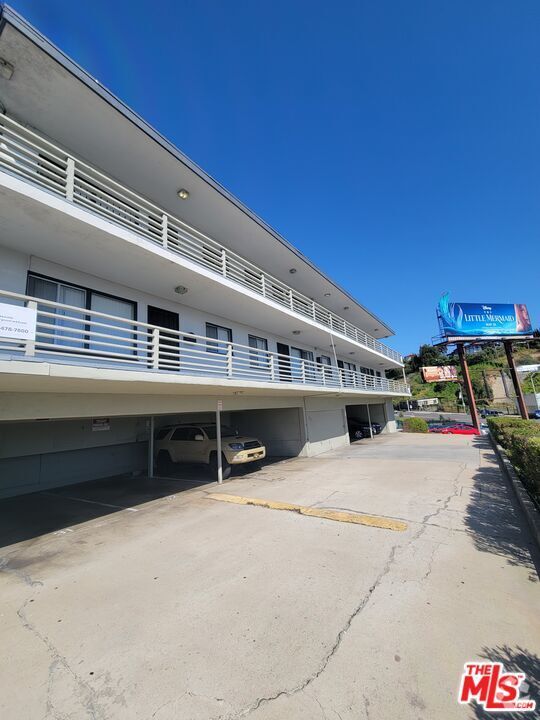 Building Photo - 4641 S Slauson Ave