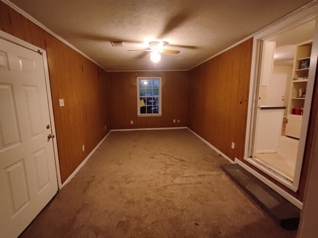 Building Photo - 3121 Urban Ave