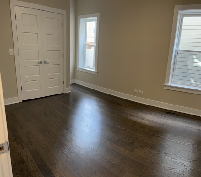 Foto del edificio - 3348 W Warner Ave