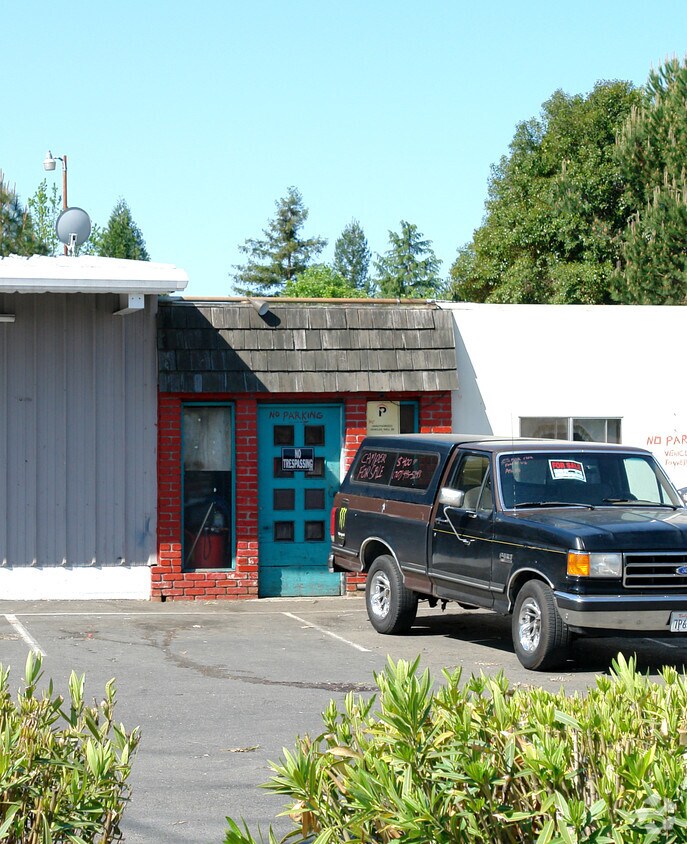 Primary Photo - Mark West Estates Apartments