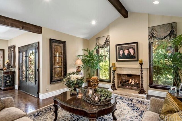 Building Photo - 964 N Easley Canyon Rd