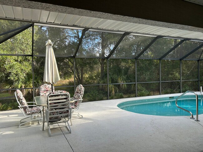 Building Photo - 10259 N Lupi Point