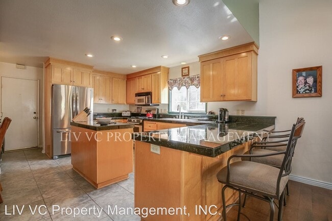Building Photo - 3 br, 2 bath House - 127 Wormwood Street