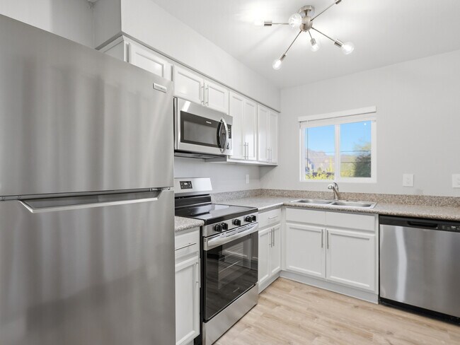 Foto del edificio - 127 S Outpost Rd