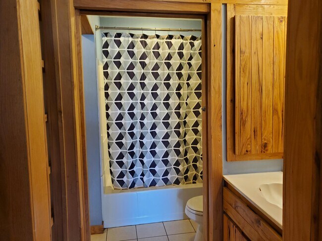 Foto del edificio - 2553 Everitt Dr