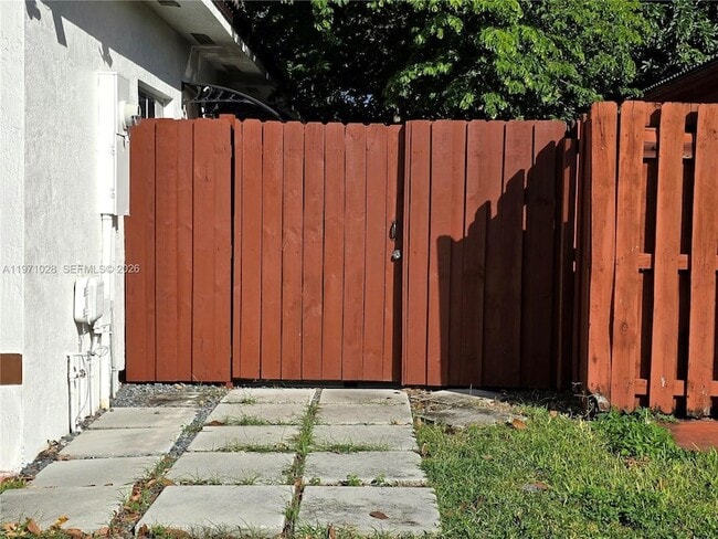 Photo - 18255 SW 145th Ave Apartment