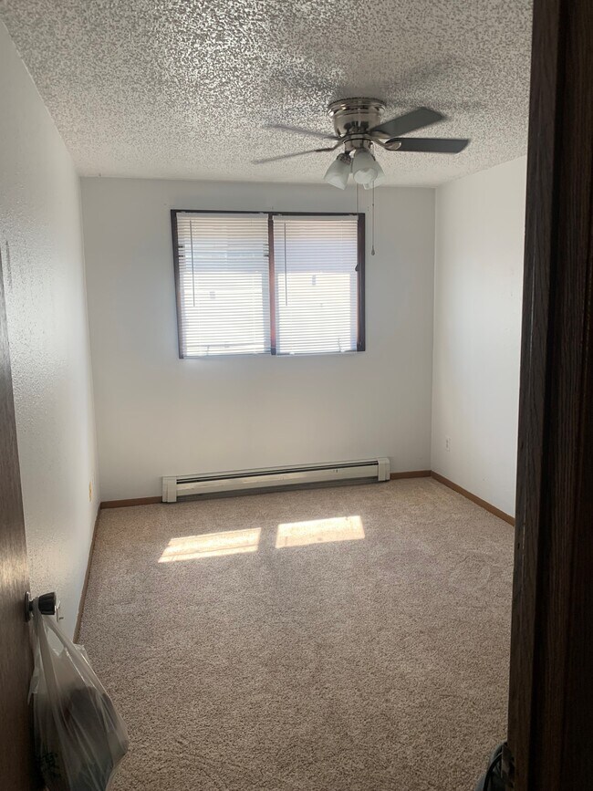 Bedroom 1 - 949 E Central Ave