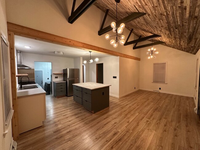 Building Photo - 21304 St Francis