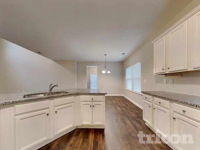 Foto del edificio - 143 Southwind Ln