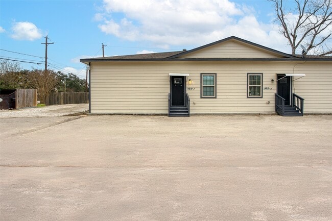 Foto del edificio - 14310 Sweeney Rd