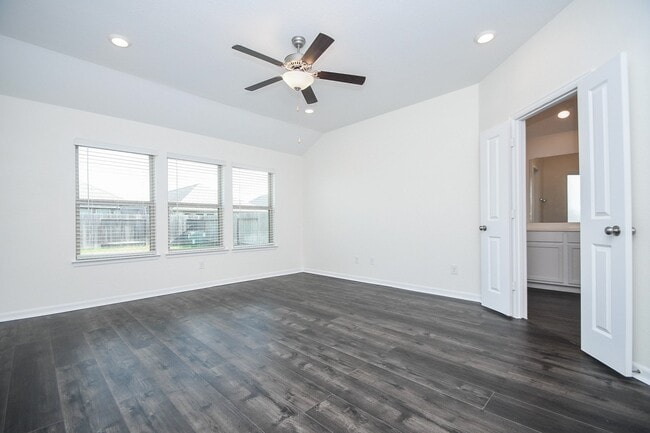 Foto del edificio - 3734 Butterfly Breeze Ln