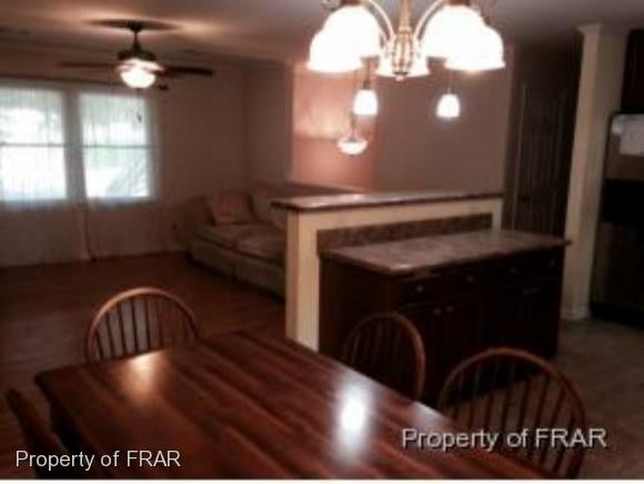 Foto del edificio - 714 Shadowlawn Dr