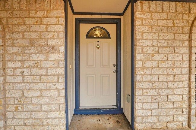 Foto del edificio - 815 Park Meadow Dr