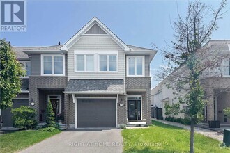 Building Photo - 256 Brambling Way