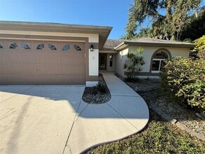 Building Photo - 109 Kings Dr