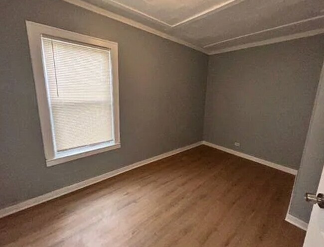 Building Photo - Freshly Renovated 3-Bedroom Home in South ...