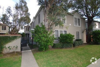 Primary Photo - 4538 N Banner Dr