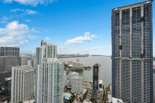Foto del edificio - 1010 Brickell Ave
