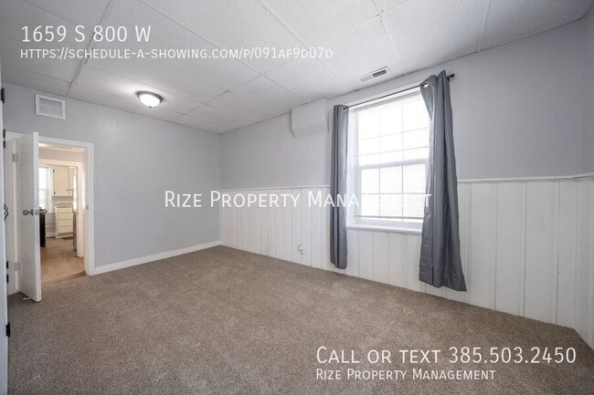 Building Photo - 1659 S 800 W