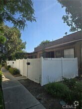 Building Photo - 2288 Loma Alta Dr