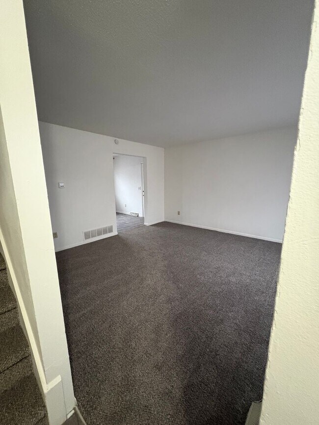 Foto del edificio - 4801/4803 SW 14th Street