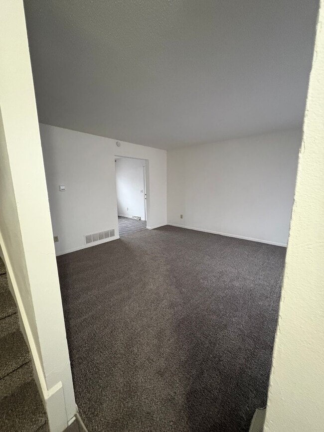 Building Photo - 4801/4803 SW 14th Street