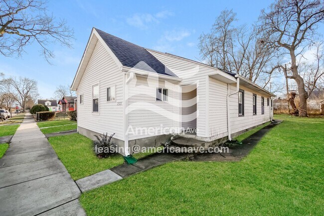 Foto del edificio - 2322 N Arsenal Ave