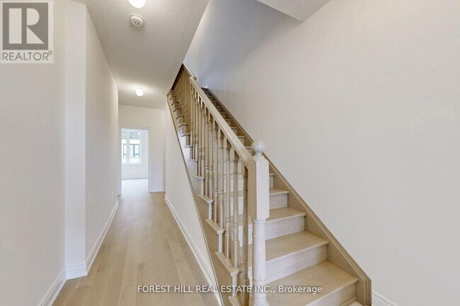 Building Photo - 40 Tennant Cir