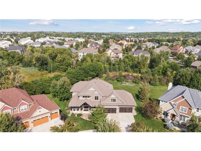Building Photo - Gorgeous 5 Bedroom Home for Rent