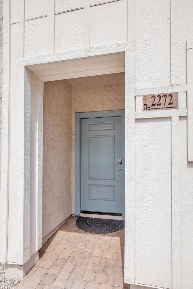 Foto del edificio - 2272 W Harmont Dr