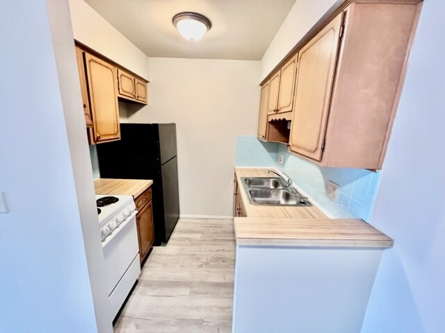 Foto del edificio - 122 S Boeke Rd