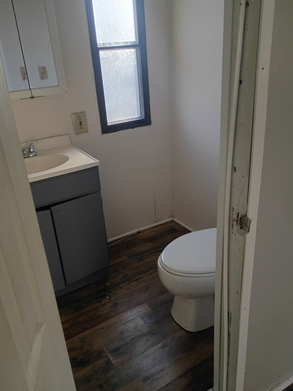 Building Photo - 112 Norris Ave SE