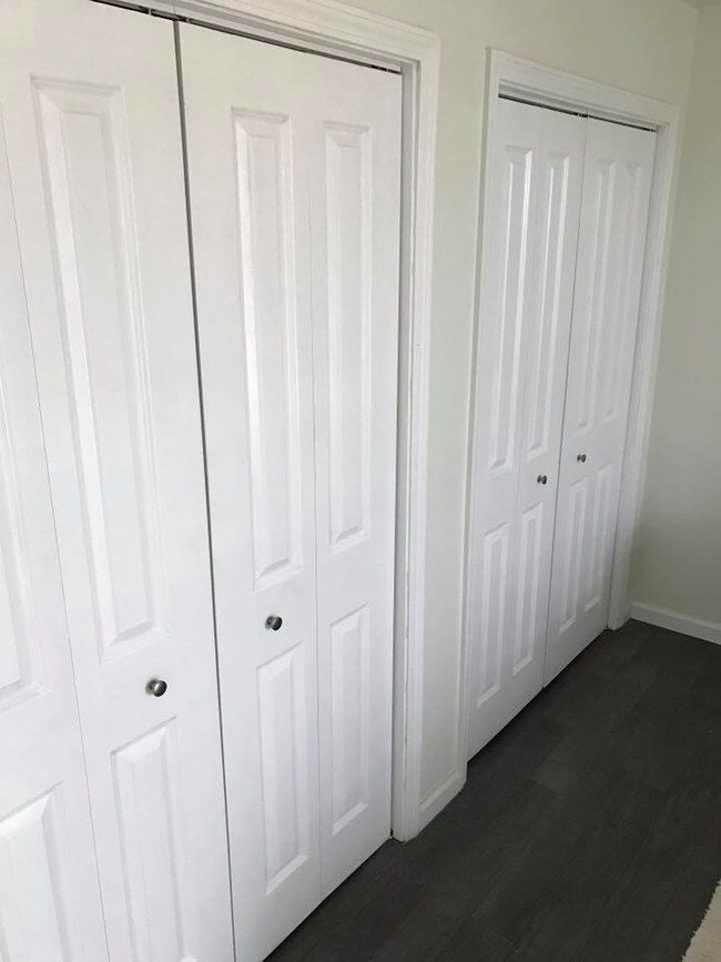 Armario - Cerrado - 620 Peachtree St NE