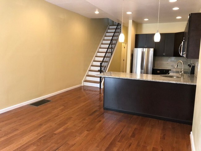Foto del edificio - 4141 Woodland Ave