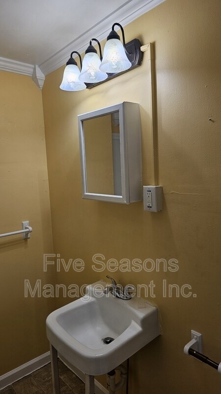 Foto del edificio - 205 N Willard St